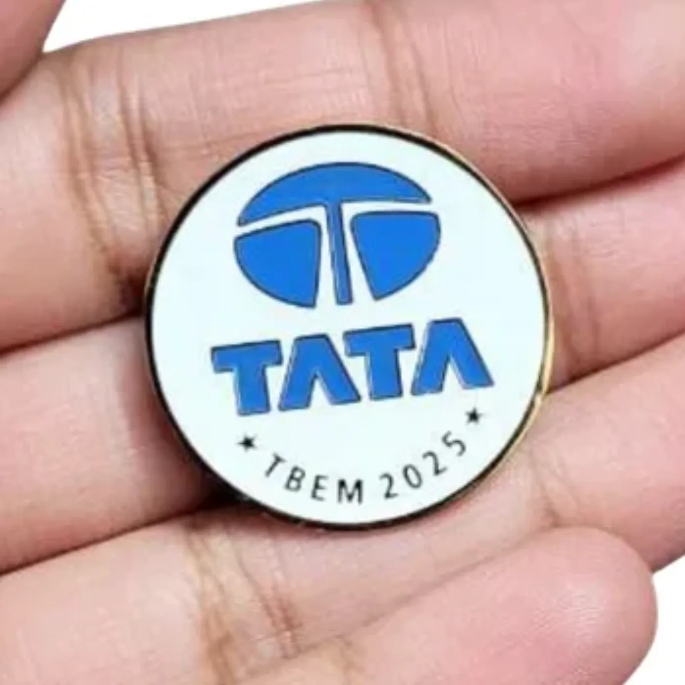 Custom enamel lapel pin
